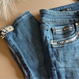 WHBM Size 10 Snakeskin Ankle Buckle Skinny Jeans